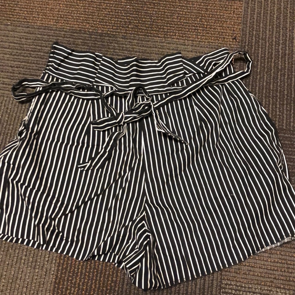 Forever 21 contemporary shorts
